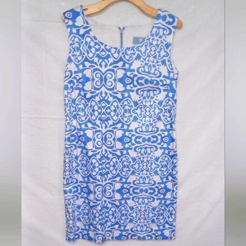 KAELIN Smith Shift Dress women's sz Medium printed blue and white sleeveless